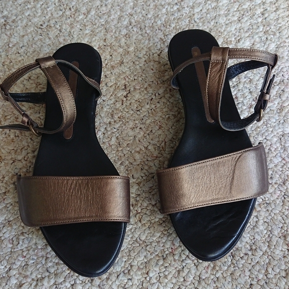 Robert CLERGERIE lambskin leather Bronze SANDALS size 8 - Picture 5 of 12